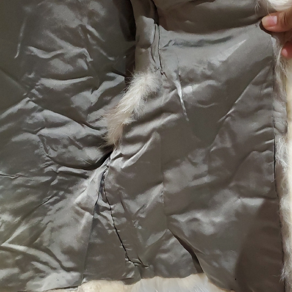 Vintage Cream Fur Cape Dunwoody Furs Drama Romantic Rock Myth Rich Retro - Picture 7 of 16